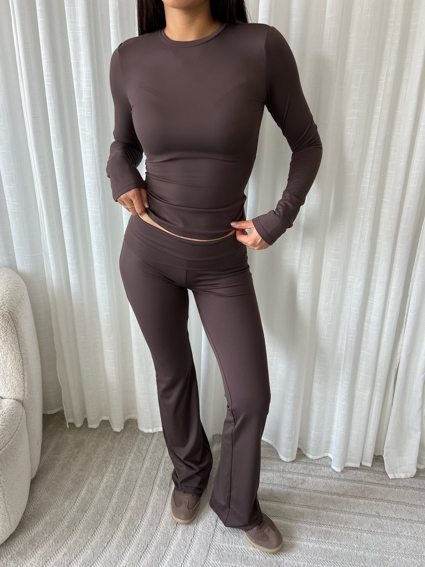 Liv top • Brown
