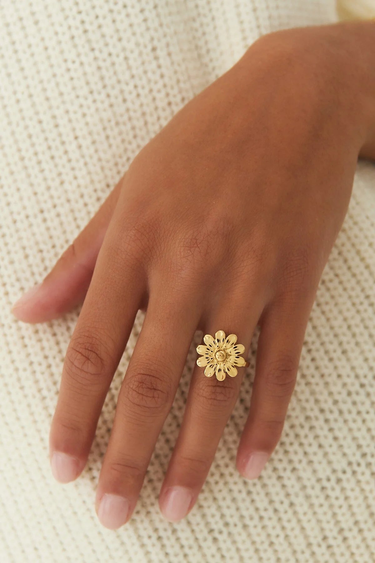 Flower ring
