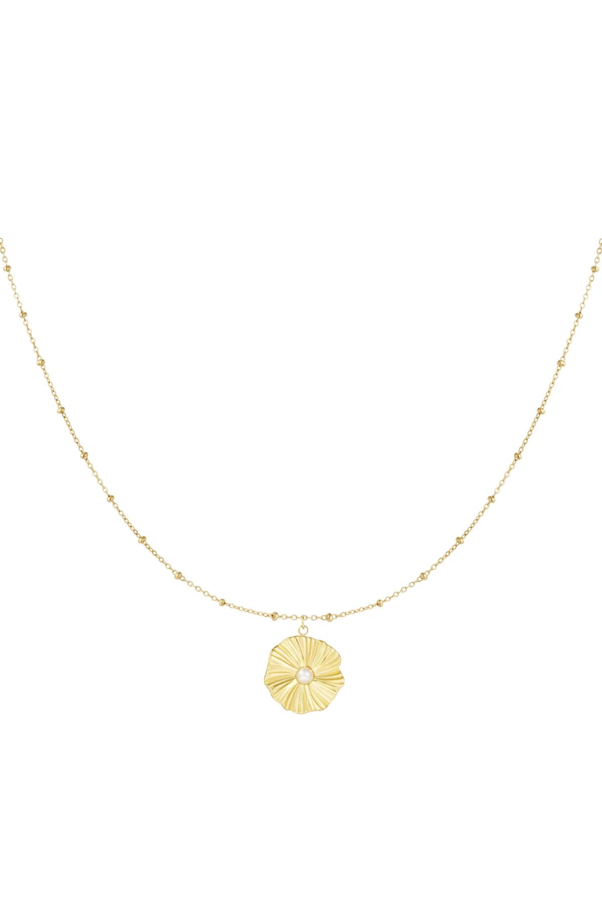 Klaver met parel ketting