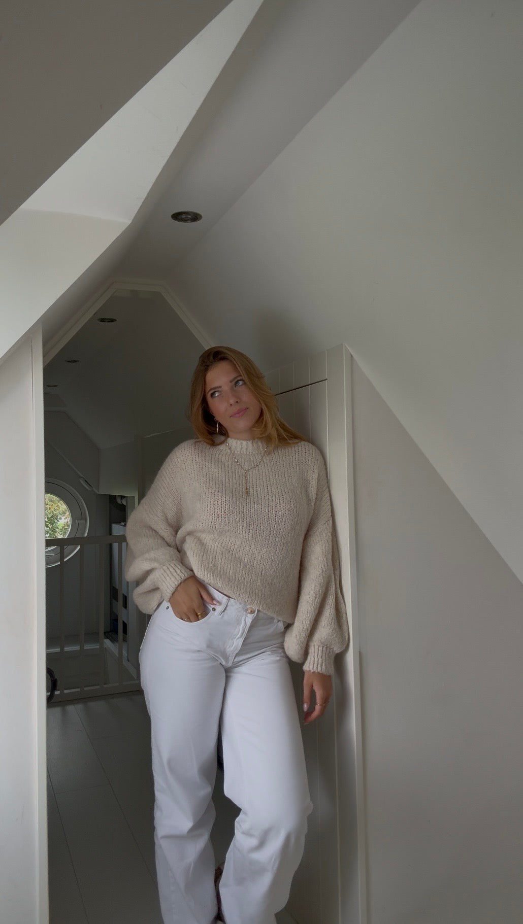 Nora knits sweater Creme