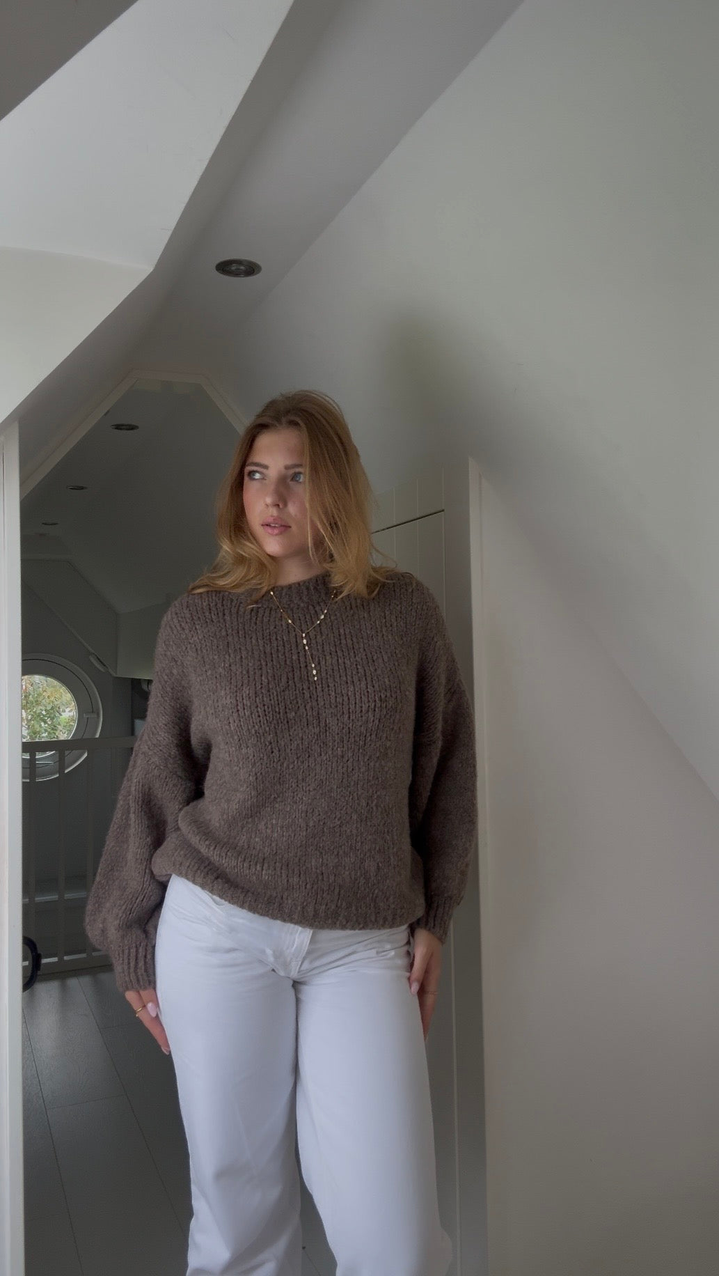 Nora knits sweater Taupe