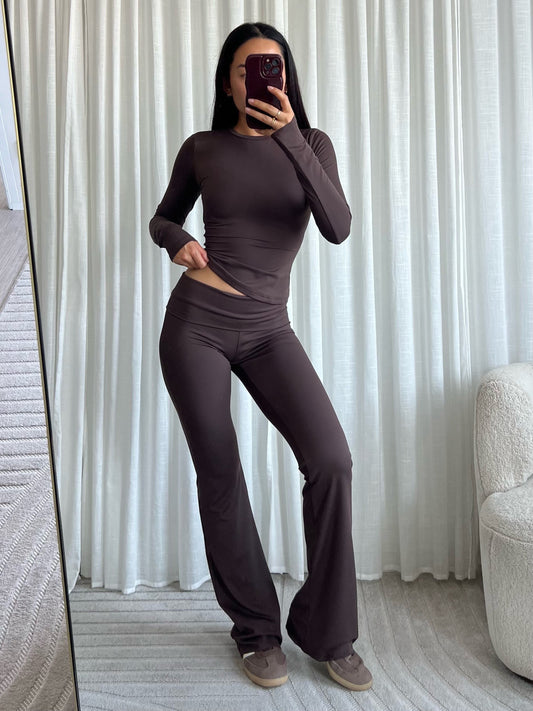 Liv flair pants • Brown